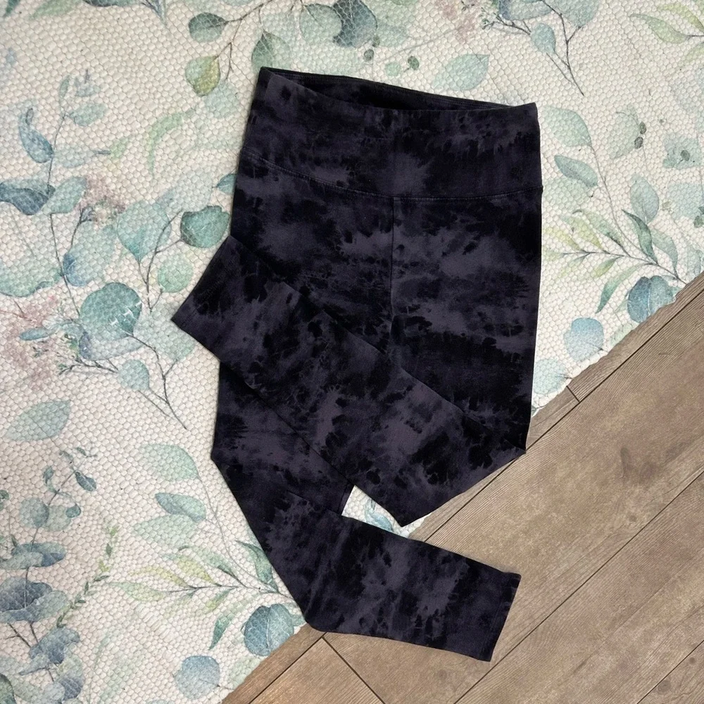 SO Girls Black Gray Tie-Dye Athletic Athleisure Leggings Size Medium